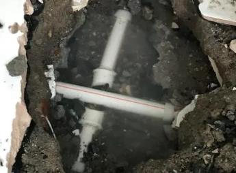 东方阳台漏水维修公司为您分享楼上楼下漏水怎么处理